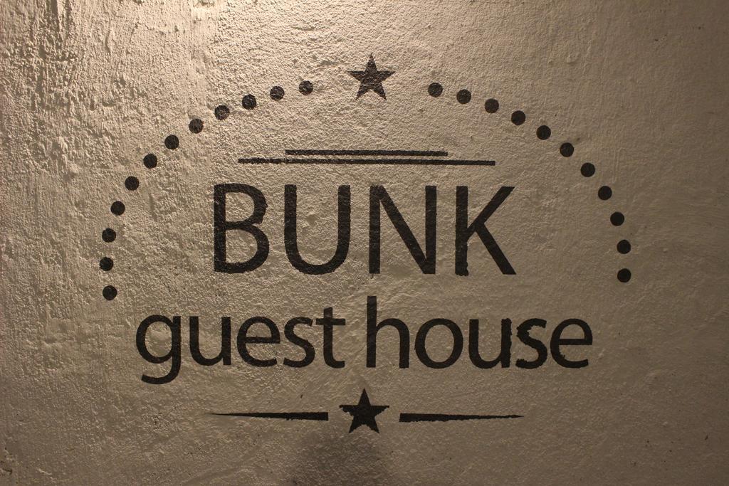 Bunk Guesthouse Hongdae Сеул Екстер'єр фото